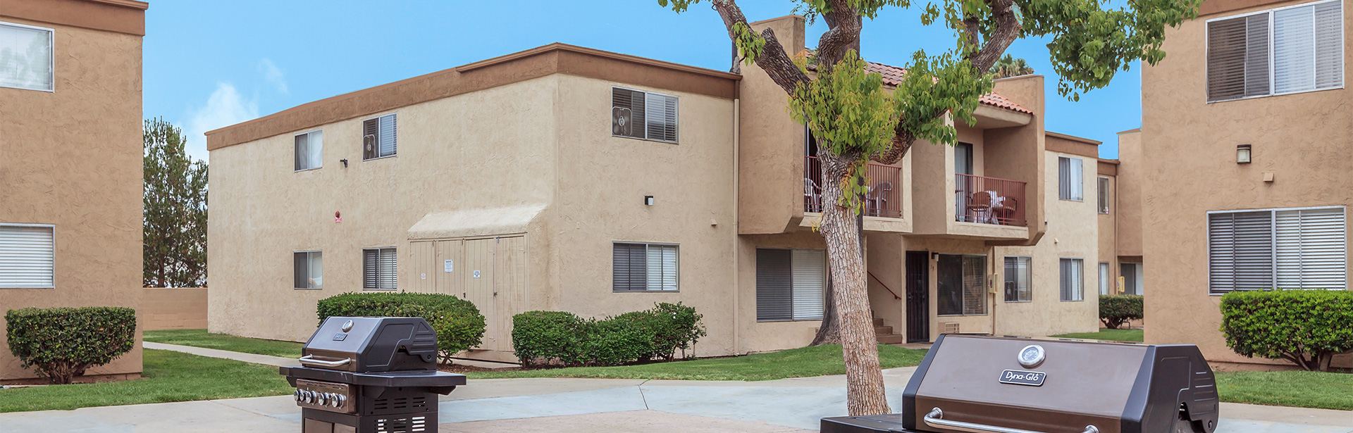 Parkwood Gardens Apartments in El Cajon, CA